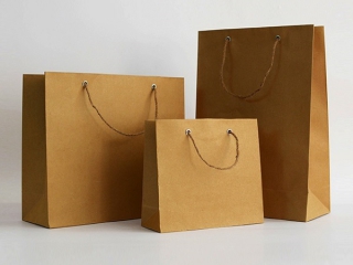 Các quy trình sản xuất túi xách giấy rẻ tiền